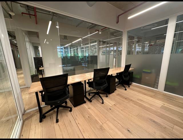 12M² OFFICE TO LET IN SANDTON CENTRAL